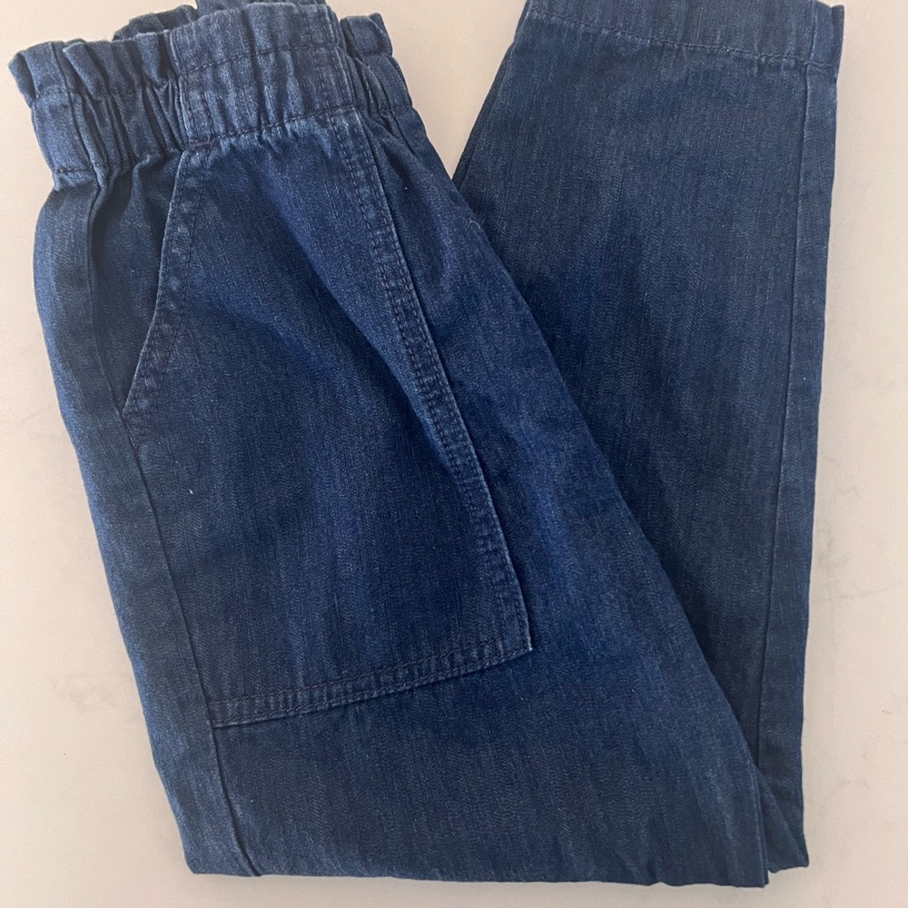 Hanna Andersson Girls Tapered Chambray Pants